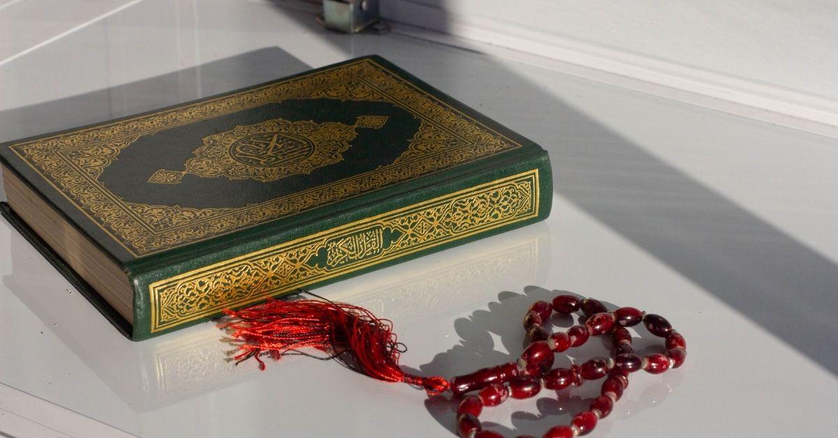 Menemukan Jati Diri Lewat Ayat-Ayat Al-Qur'an