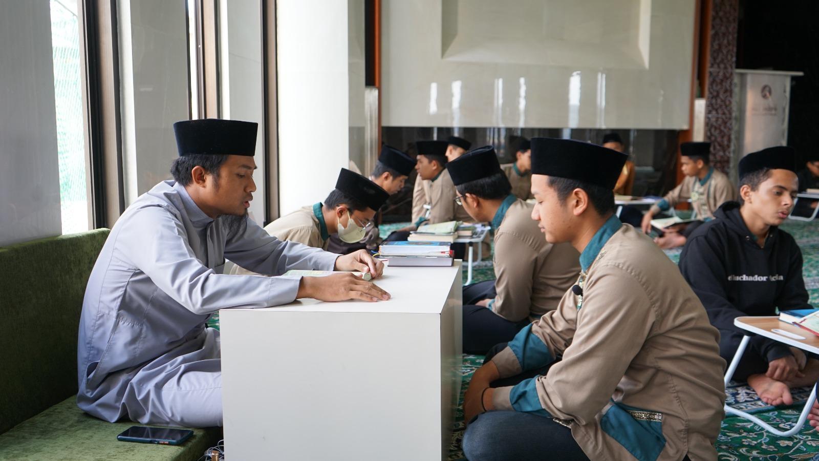 Pesantren Tahfidz Al-Qur’an, Pilihan Pendidikan Islami Terbaik