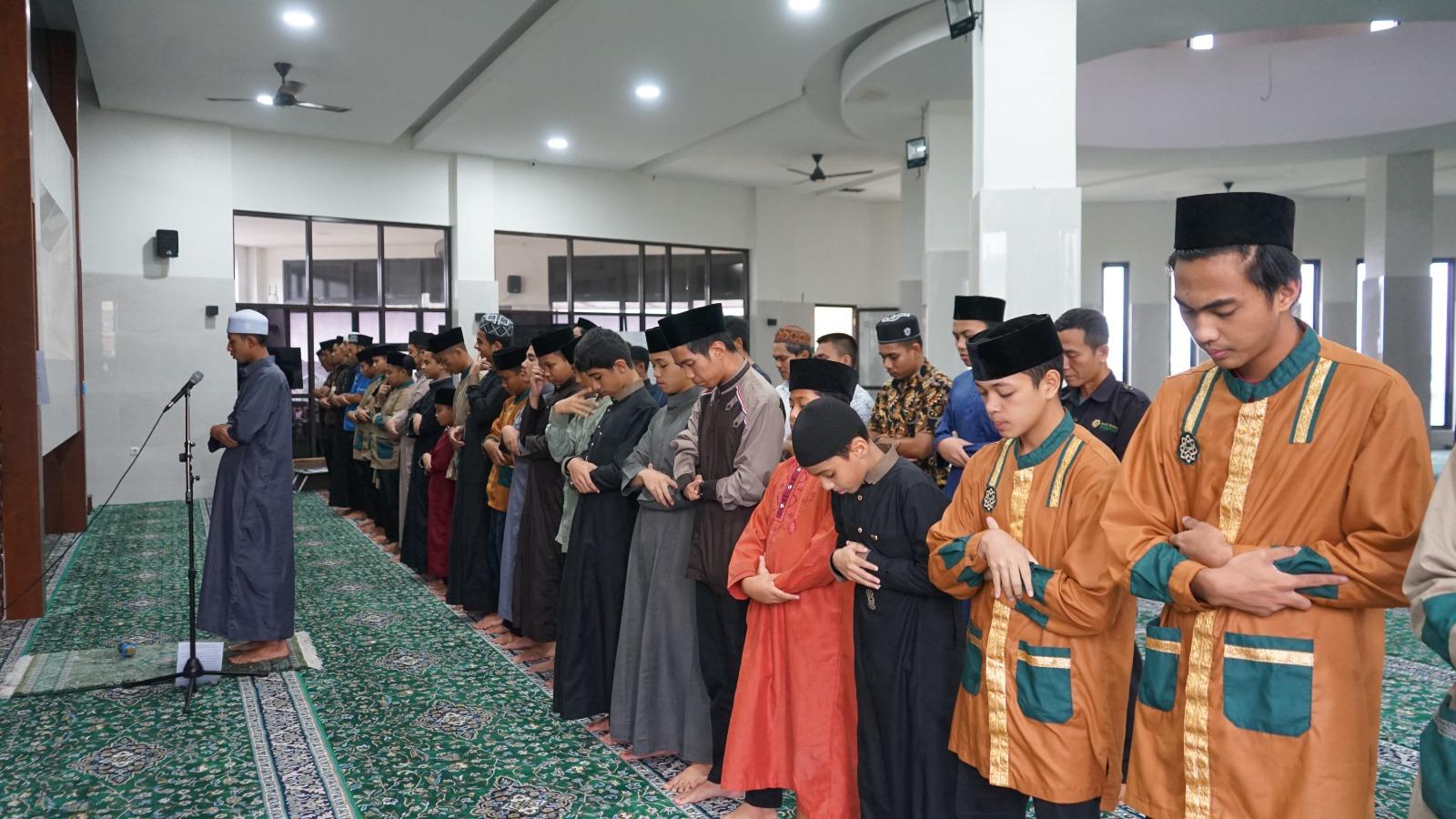 Dampak Positif Pesantren Tahfidz Qur'an bagi Karakter Anak
