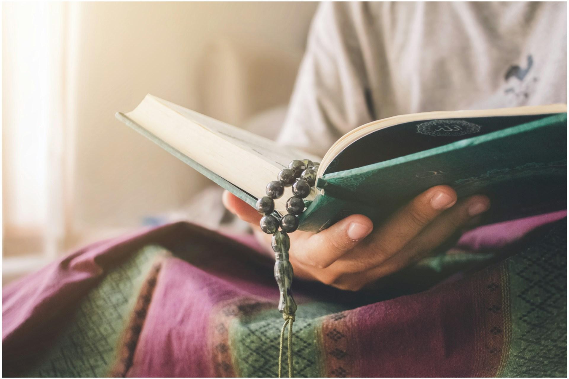 Kumpulan Ayat Al-Qur'an Tentang Kehidupan yang Menenangkan Hati