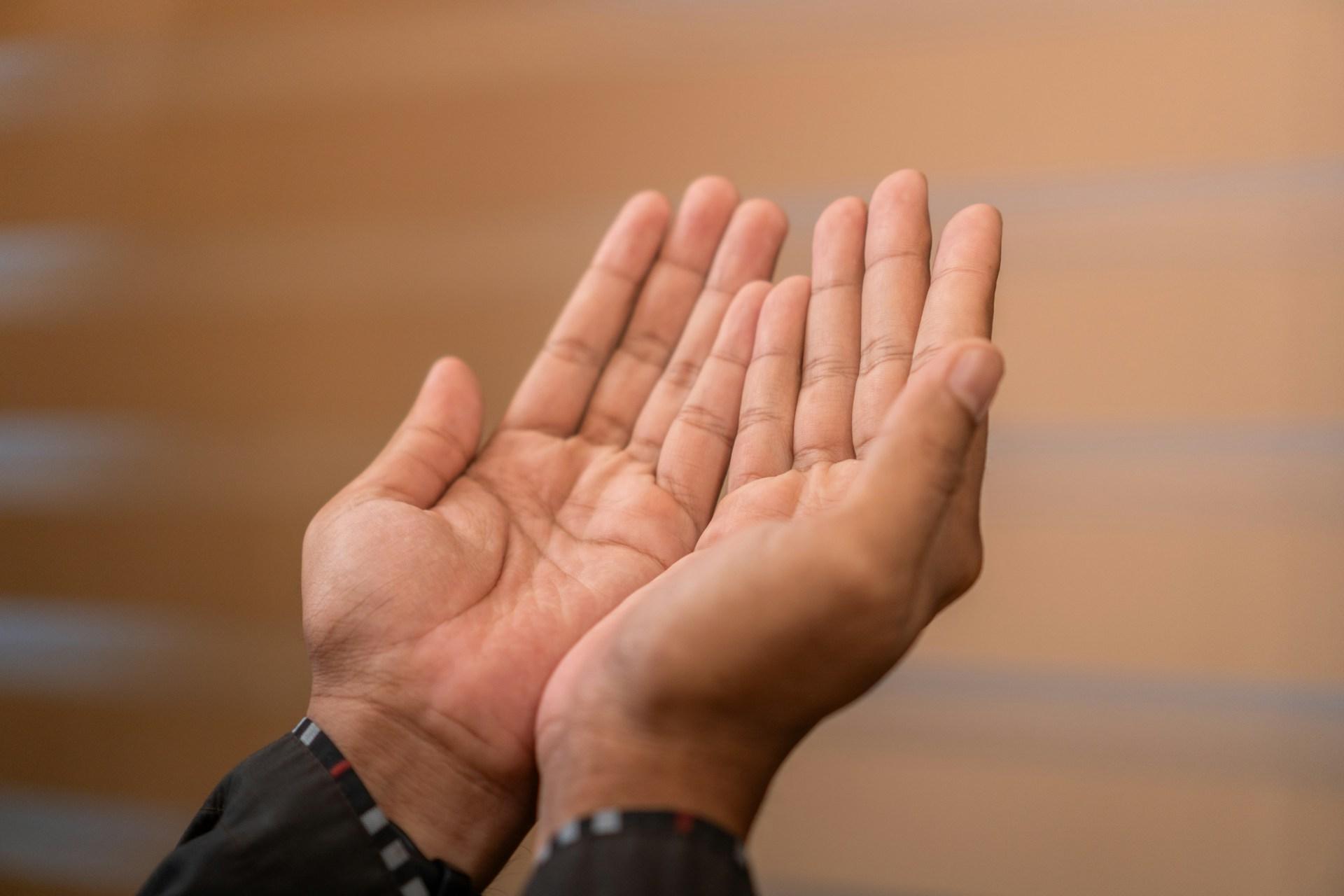 Tata Cara Tayammum yang Benar Sesuai Sunnah, Lengkap dengan Dalil